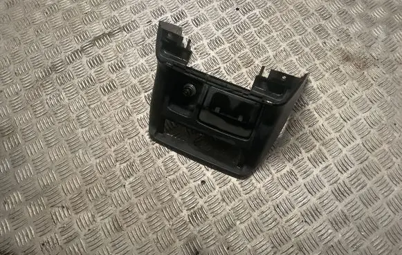 Mitsubishi Pajero Glove box central console 