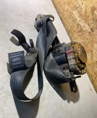 Nissan Almera Tino Front seatbelt 86884BU001 040745