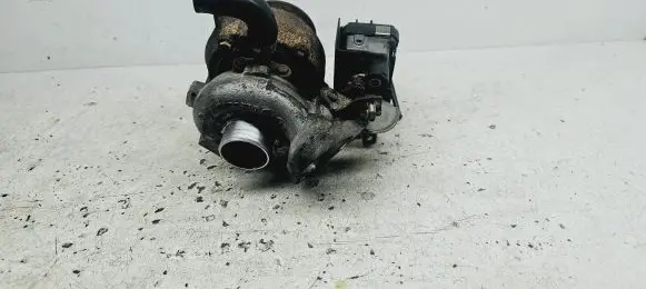 BMW 1 E81 E87 Turbo 7792412F 7792412
