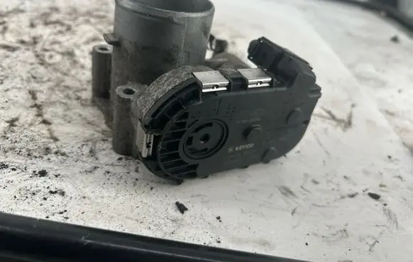 KIA Rio Throttle valve 3510004200