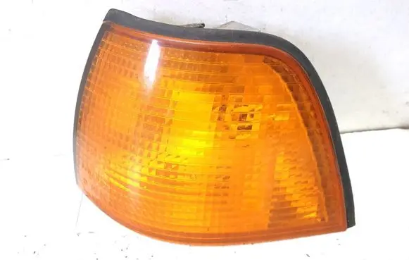 BMW 3 E36 Front indicator light 1387043155051