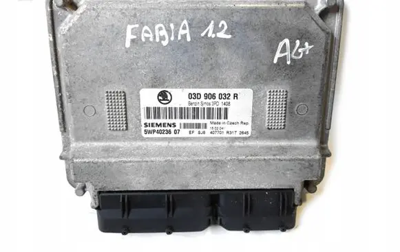 Skoda Fabia Mk1 (6Y) Engine control unit/module 03D906032R