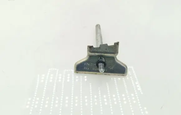 Audi Q7 4L Battery bracket 7L0915138C