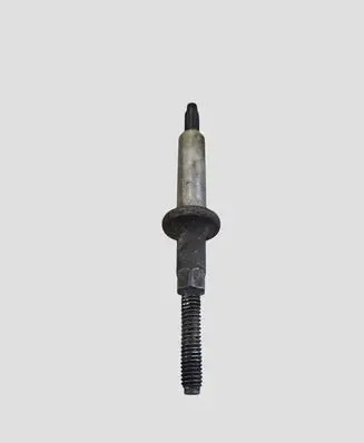 Mazda 6 Fuel Injector clamp holder