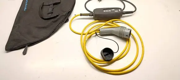 Volkswagen PASSAT B8 Electric car charging cable 12E971675 622083521E