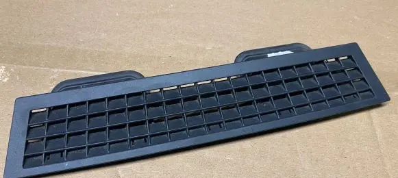BMW 7 E65 E66 Dash center air vent grill 64228385256