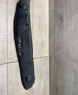 Mercedes-Benz E W213 Fender end trim A2138890400
