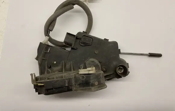 BMW 3 E46 Front door lock Ftl241 0404 N417