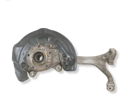 Audi A6 S6 C6 4F Front wheel hub 4F0407241 R4F0257 4F0615311A