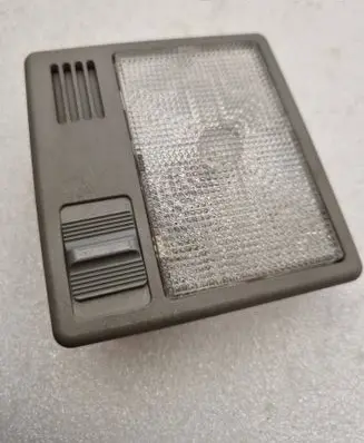 Audi A6 S6 C4 4A Front seat light 443947105E