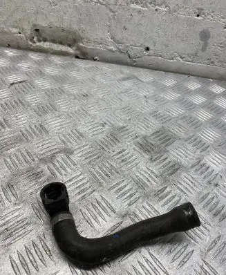 BMW X5 E70 Engine coolant pipe/hose 7576279
