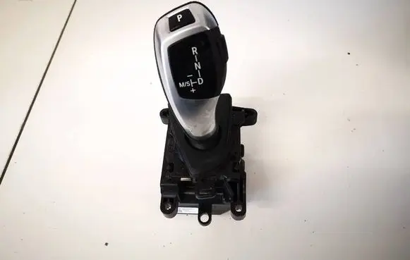 BMW 5 F10 F11 Gear shifter/selector 929690701