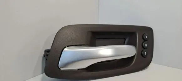 Lancia Thema Front door interior handle 1TF57HL9AC