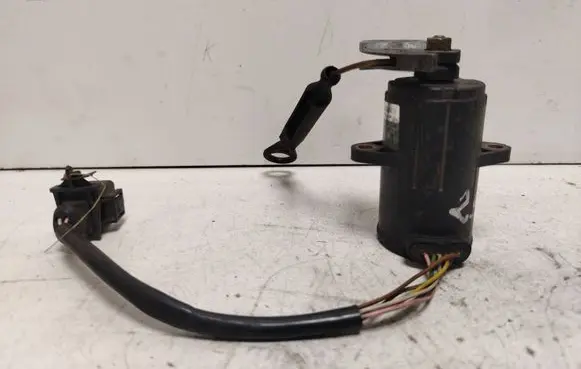 Audi A6 S6 C4 4A Acceleration sensor 0205001032