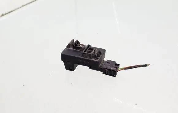 Opel Omega B2 Air quality sensor 009146391