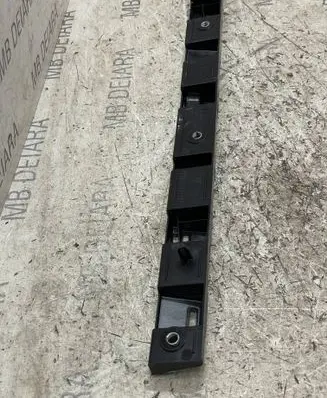 Maserati Levante Other dashboard part 670032478 21750