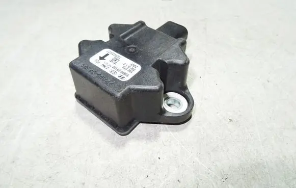 Hyundai Santa Fe ESP acceleration yaw rate sensor 956902B100