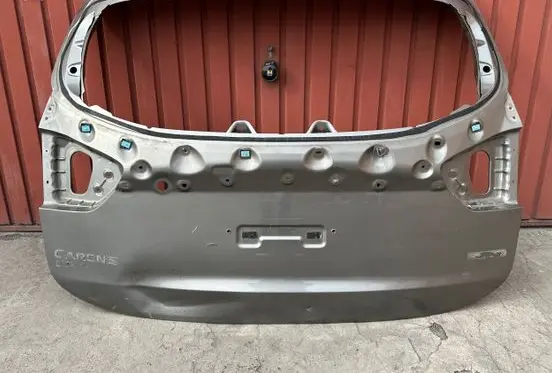 KIA Carens IV Truck tailgate 