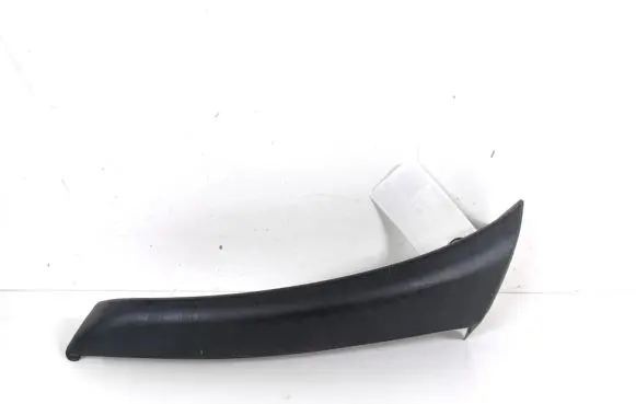 Front bumper splitter molding