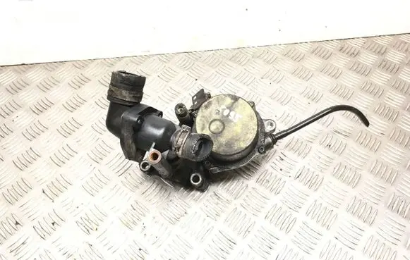 Thermostat/thermostat housing