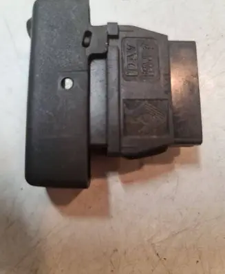 Renault 19 Fog light switch 