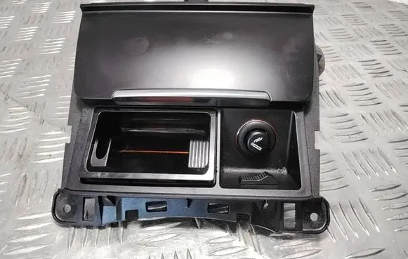 Audi A4 S4 B8 8K Car ashtray 8K0857951