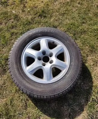 R16 alloy rim