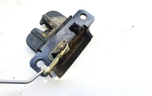 Volkswagen Touareg I Tailgate/trunk/boot lock/catch/latch 7l6827505h