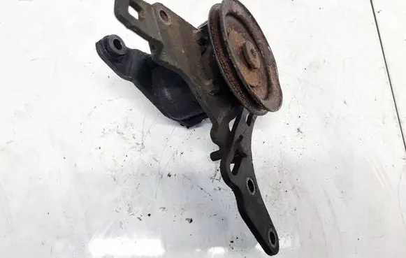Opel Astra F Power steering pump