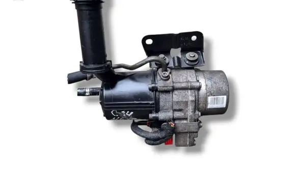 Citroen C4 I Power steering pump 9670308780