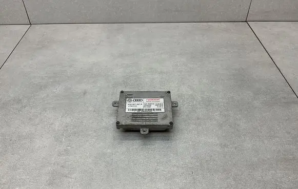 Audi Q3 8U Headlight ballast module Xenon 4G0907397R
