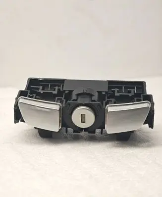 BMW 7 F01 F02 F03 F04 Armrest lock 81820