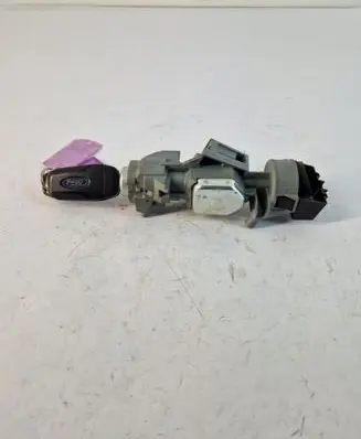 Ford Mondeo MK V Ignition lock 3M513F880AE