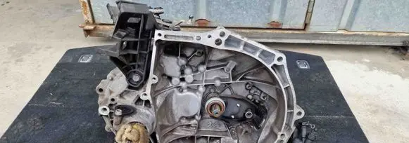 Opel Crossland X Manual 6 speed gearbox 