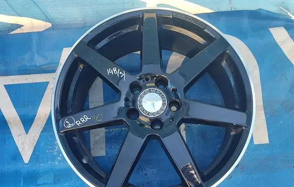 Mercedes-Benz C AMG W204 R18 alloy rim A2044019902