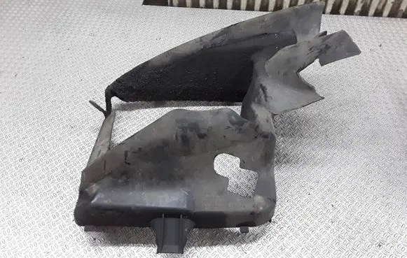 Volkswagen Phaeton Intercooler air channel guide 3D0121467