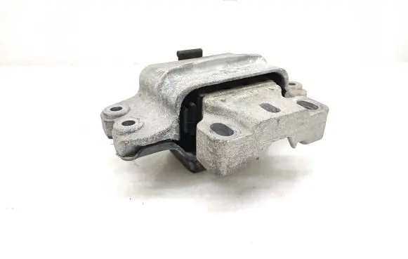 Skoda Octavia Mk2 (1Z) Engine mount bracket 1K0199555N