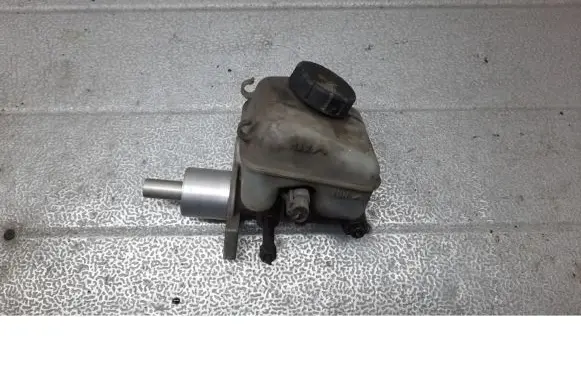 Opel Zafira A Master brake cylinder