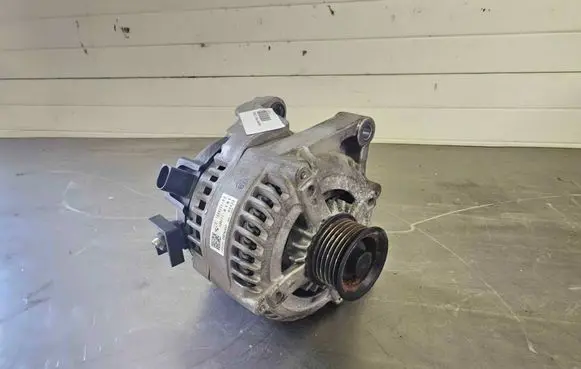 BMW 3 F30 F35 F31 Generator/alternator 7640131