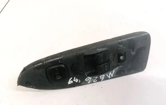 Mazda 626 Electric window control switch