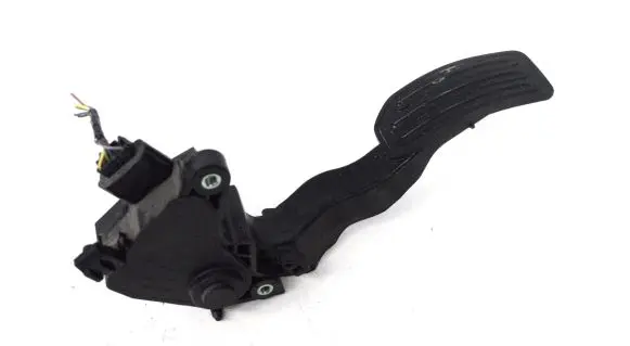 Nissan Juke I F15 Accelerator throttle pedal 180024DA0B