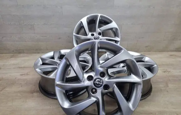 Opel Corsa E R17 alloy rim 0P074