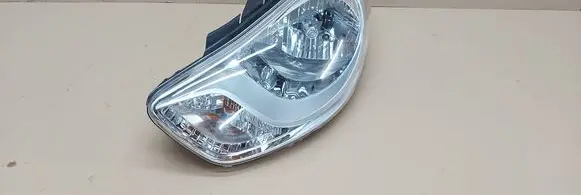 Hyundai i10 Headlight/headlamp 