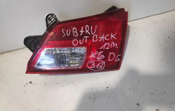 Subaru Outback Tailgate rear/tail lights 13220072