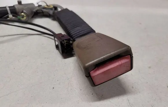 Jaguar S-Type Front seatbelt buckle 33026186 33036733