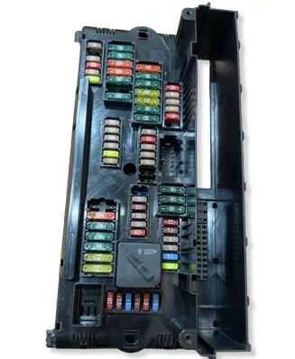 BMW 5 F10 F11 Fuse module 9234421