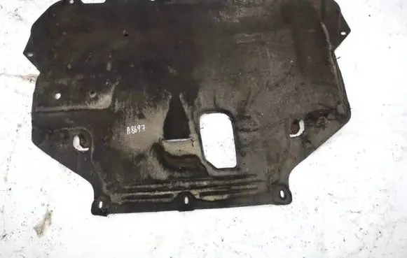 Ford Focus Engine splash shield/under tray