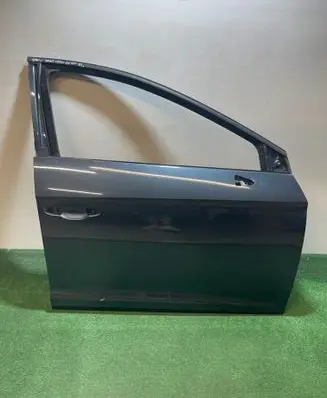 Seat Leon (5F) Front door 5F2631056
