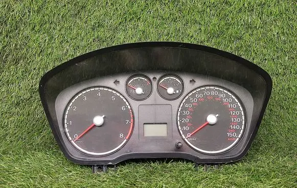 Ford Focus Speedometer (instrument cluster) 4M5T10849BK
