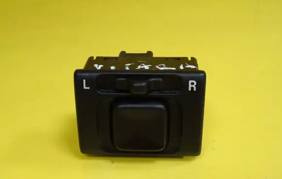 Suzuki Grand Vitara I Wing mirror switch